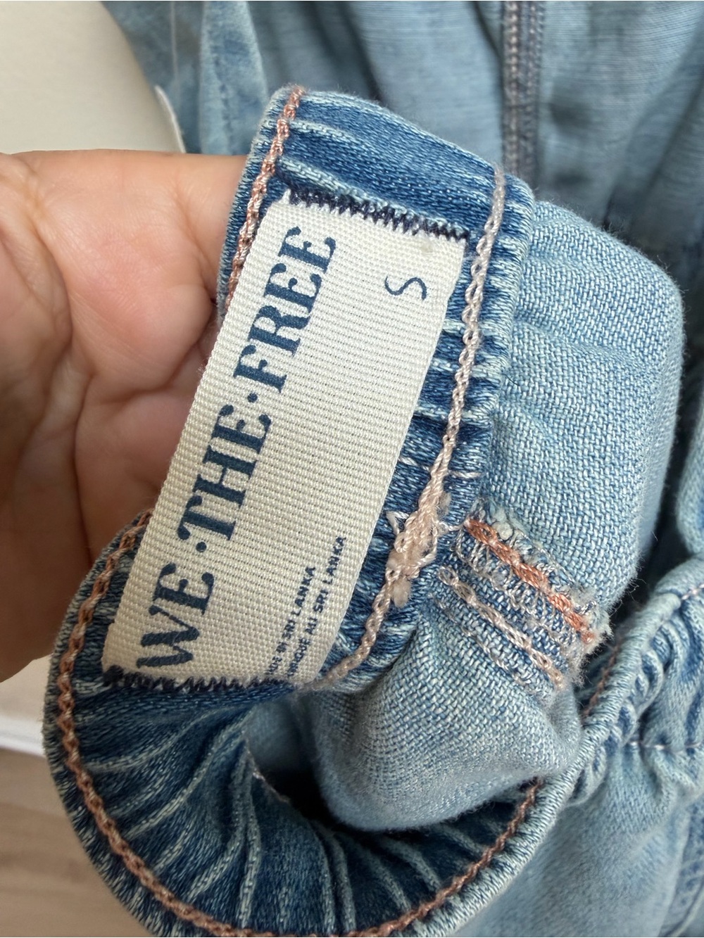 NWT We The Free Light Blue Denim  Overalls Romper - Picture 4 of 6